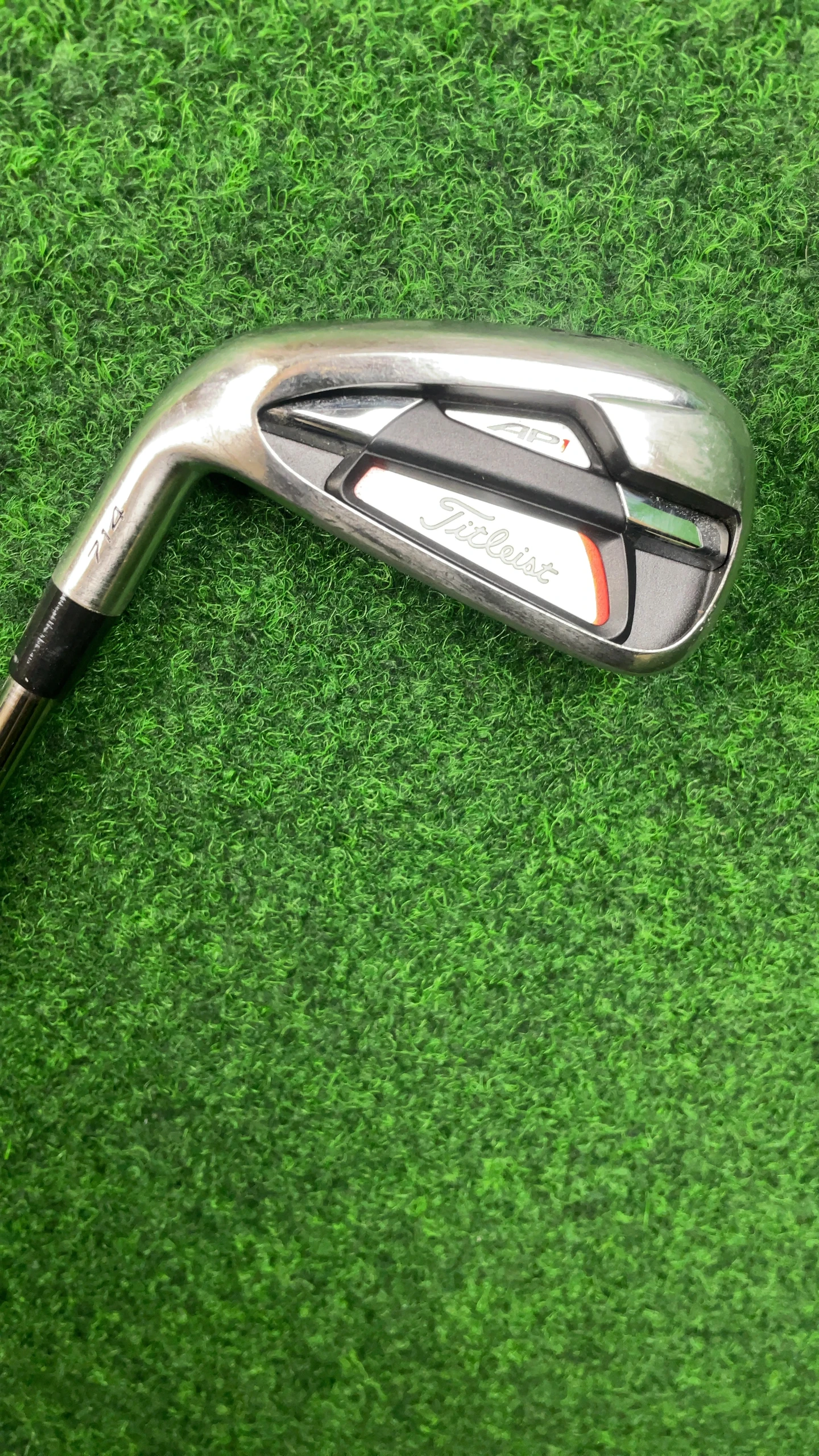 Titleist AP1 714 5-Eisen - Herren (Graphit, 37,75, Links, Regular)