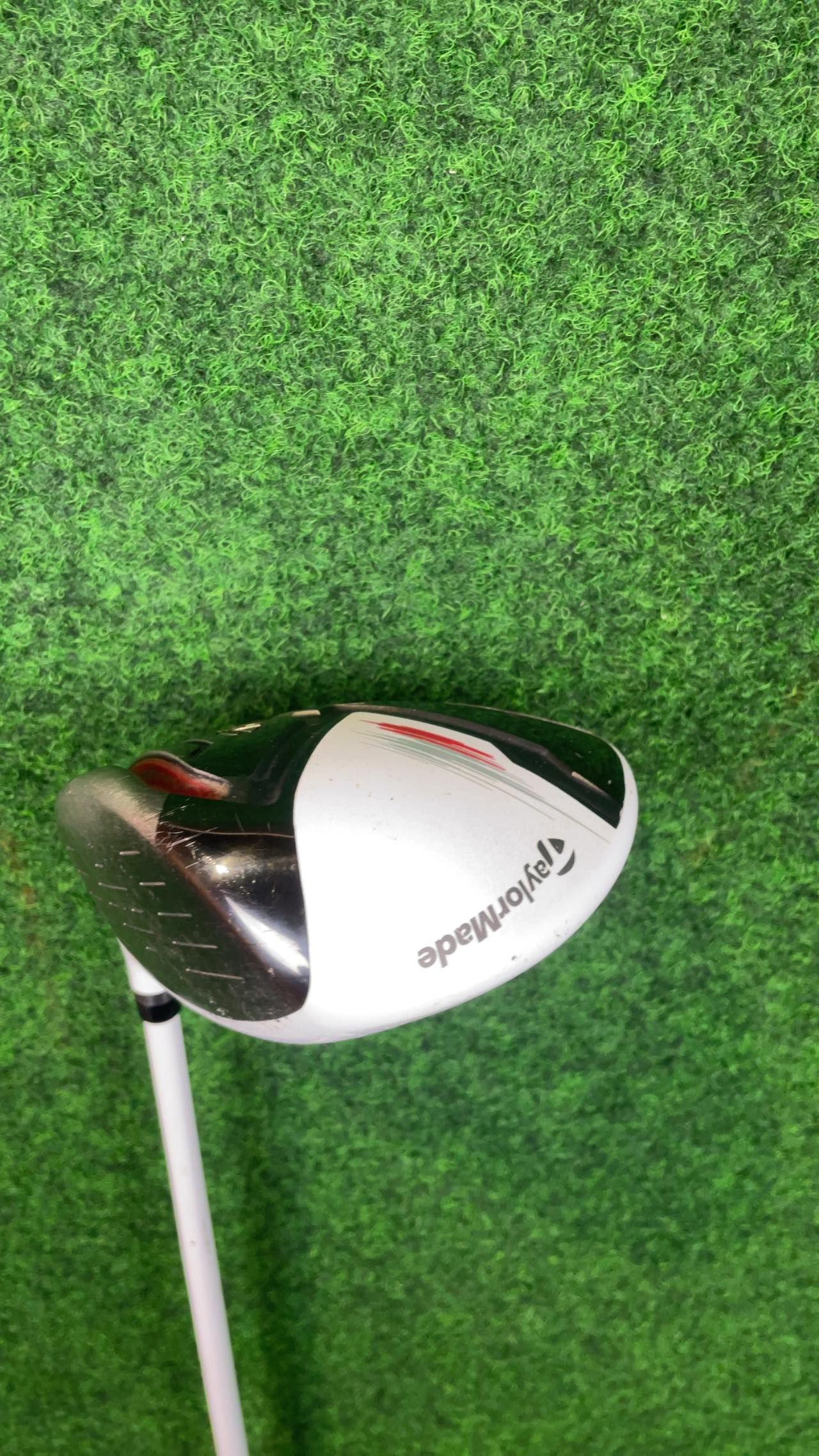 TAYLORMADE - Aeroburner - Abbildung 42