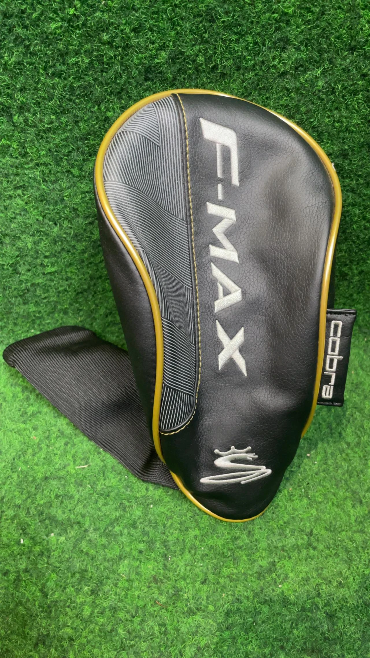 Cobra F-Max Haube - Abbildung 1
